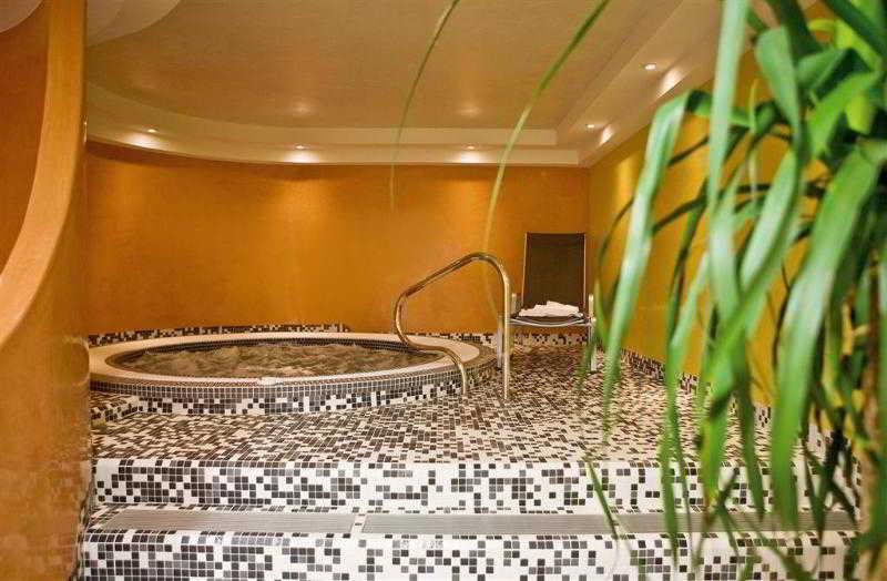 Le Mauritia Hotel Et Spa Pornic Ανέσεις φωτογραφία
